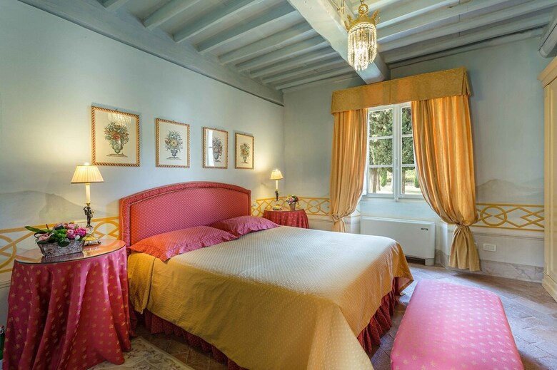 Coselli's Collection Luxury Villas Rental