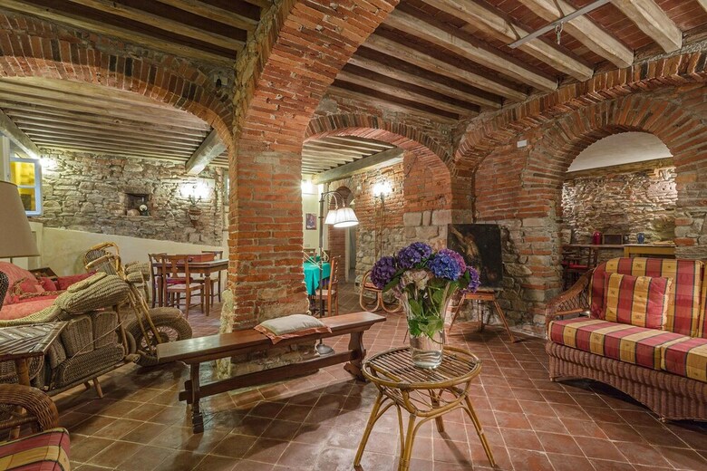 Coselli's Collection Luxury Villas Rental
