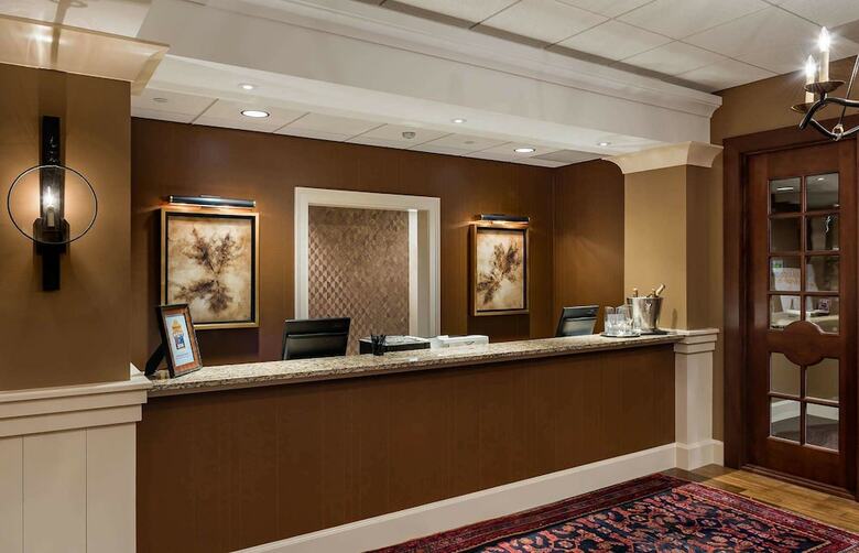Hotel The Bedford Village Inn
