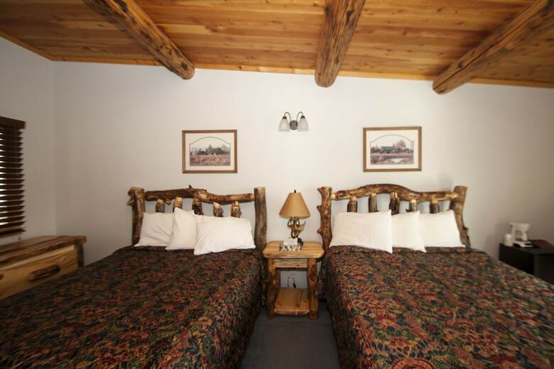 Hotel Yellowstone Valley Inn