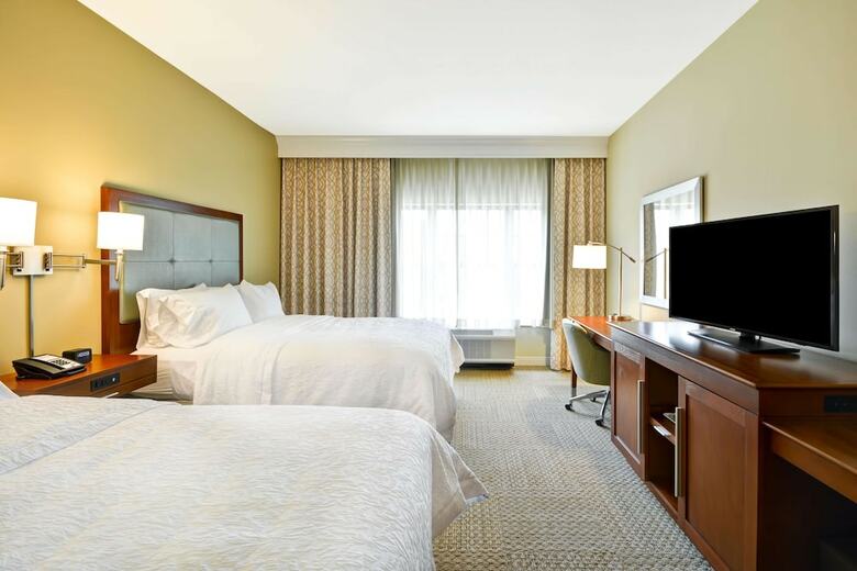 Hotel Hampton Inn & Suites Charleston Airport