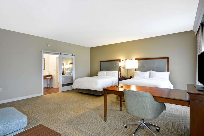 Hotel Hampton Inn & Suites Charleston Airport