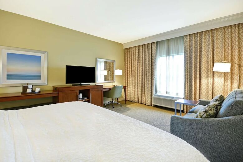 Hotel Hampton Inn & Suites Charleston Airport