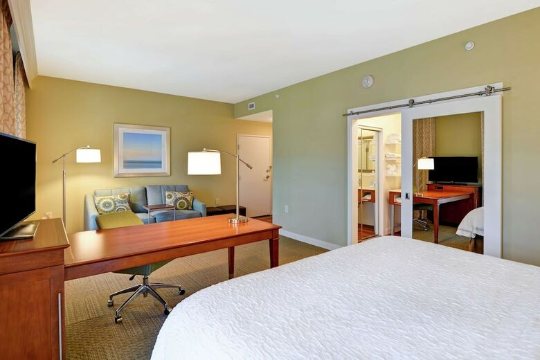 Hotel Hampton Inn & Suites Charleston Airport