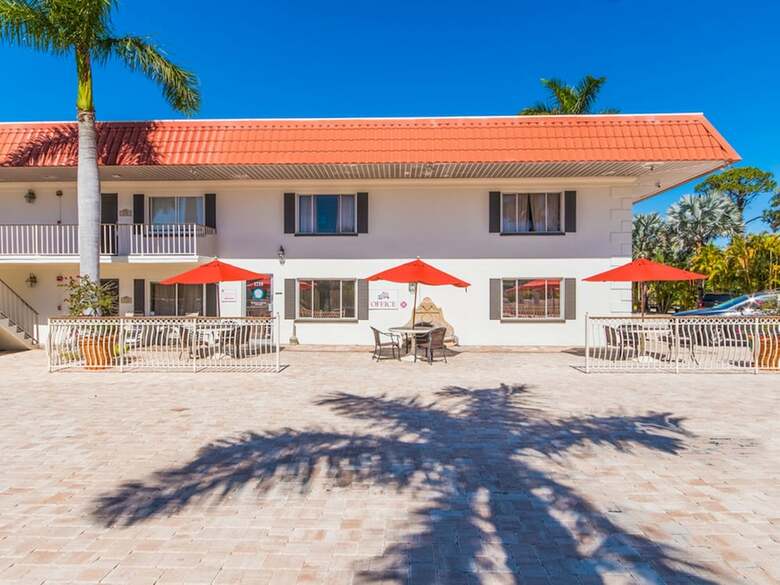 Hibiscus Suites - Gateway To Siesta Key