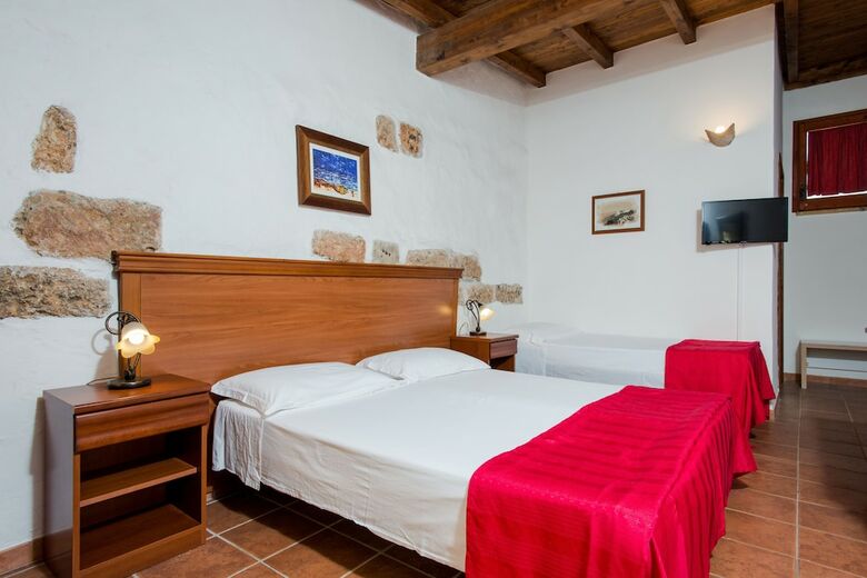 Hotel Relais Masseria Casina Dei Cari
