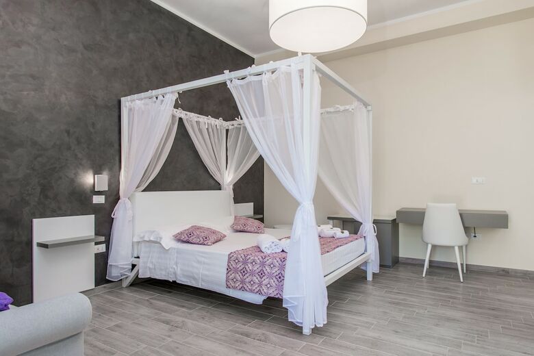 Hotel Relais Masseria Casina Dei Cari