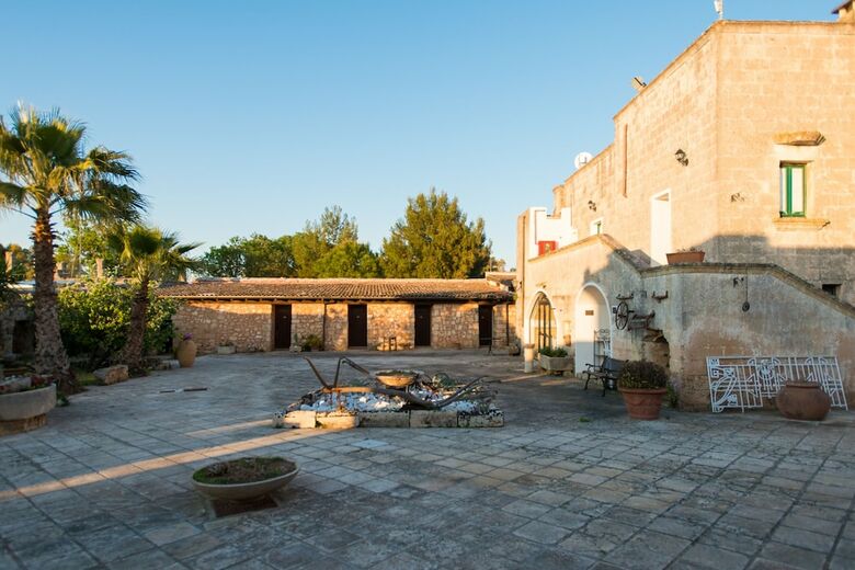 Hotel Relais Masseria Casina Dei Cari