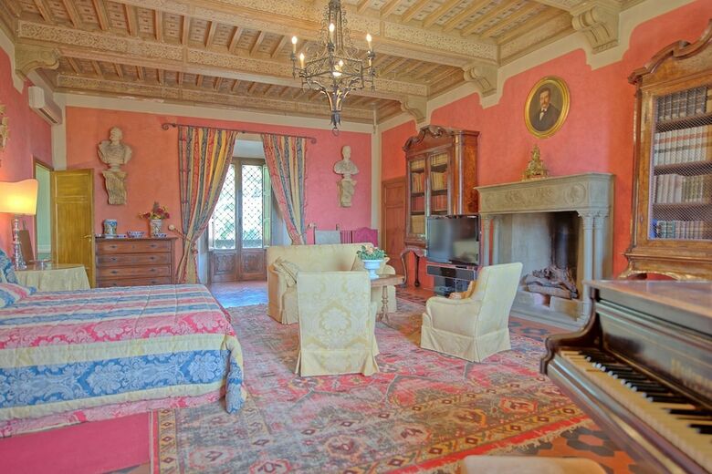 Villa Castello Leopoldo