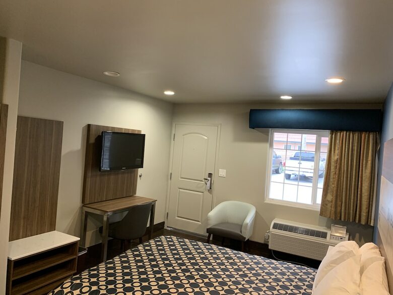 Hyland Motel