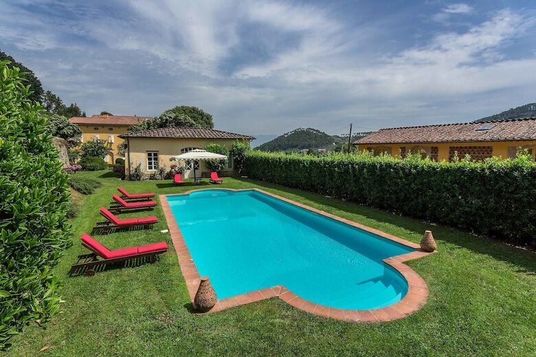 Coselli's Luxury Villas