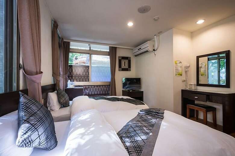 An Tong Hot Spring Hotel