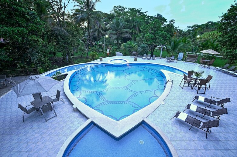 Posada Evergreen Lodge