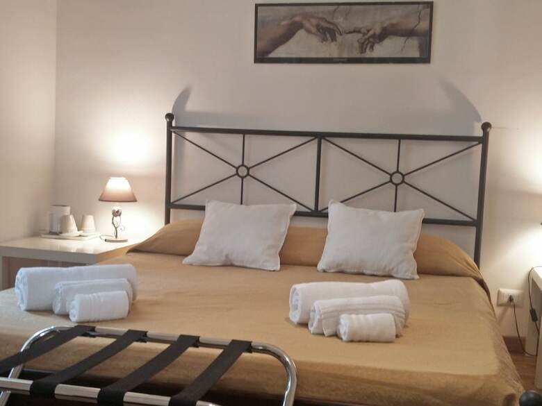 Rome Center Rooms