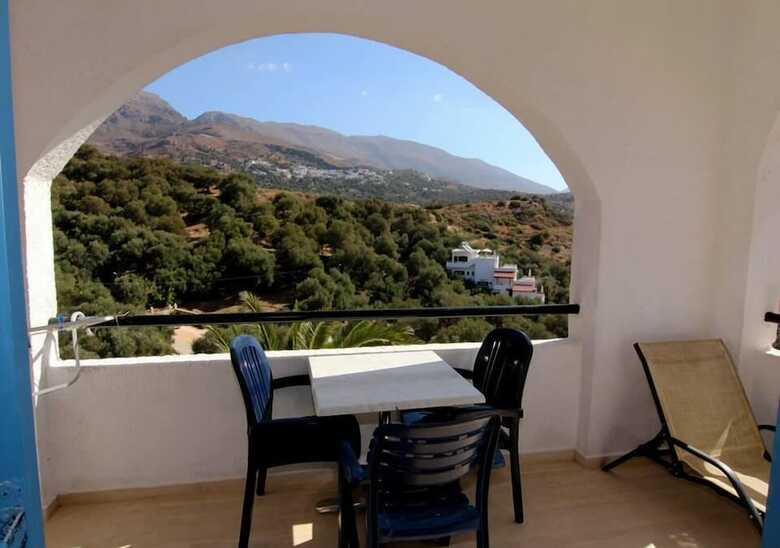Panorama Studios And Apartments