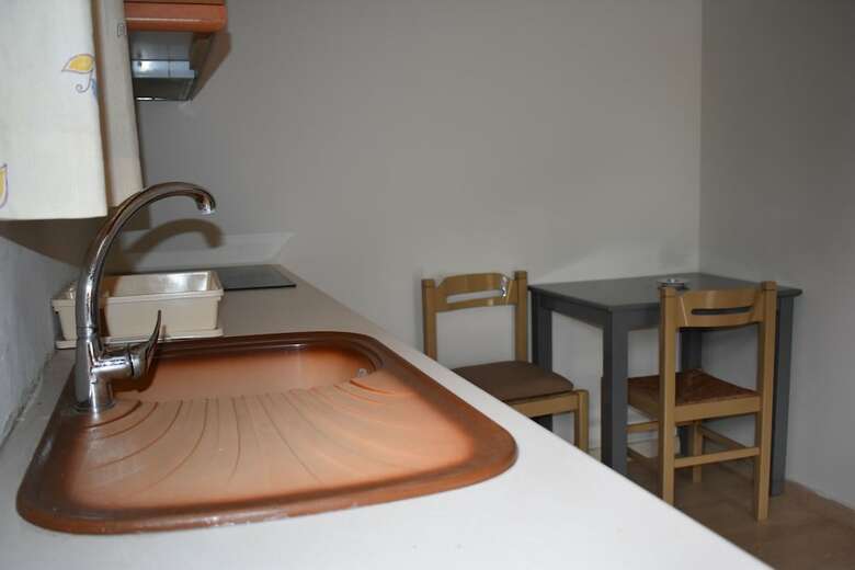 Panorama Studios And Apartments