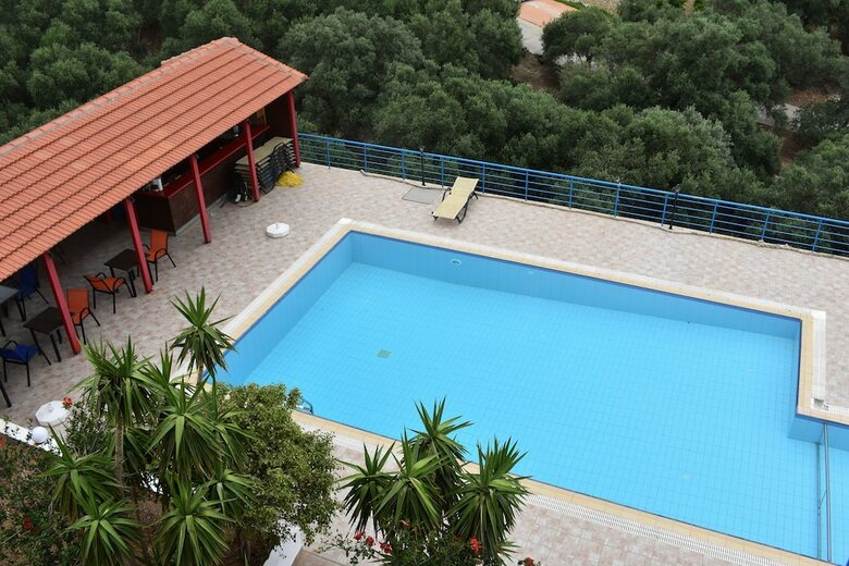 Panorama Studios And Apartments