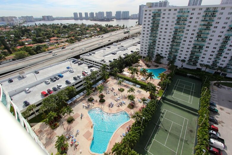 Ocean Reserve Apartments By Flatsaway