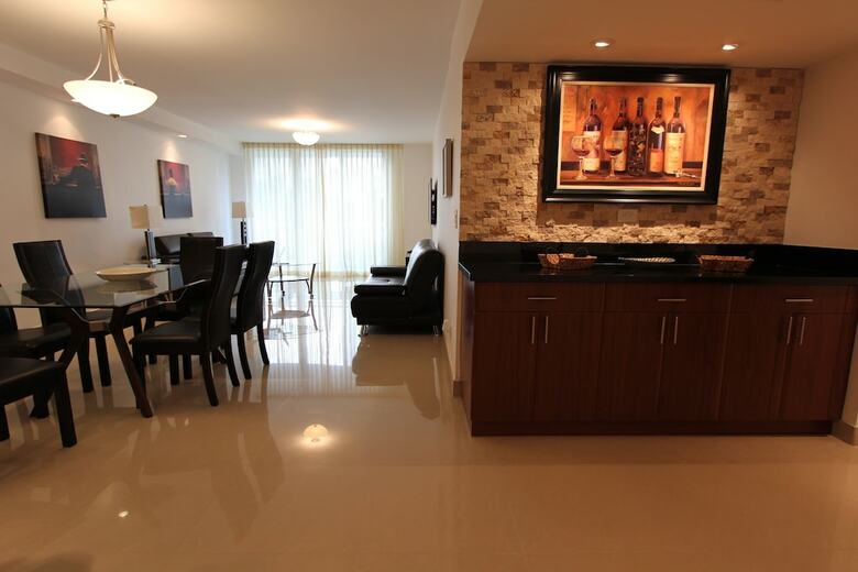 Ocean Reserve Apartments By Flatsaway