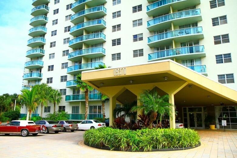 Ocean Reserve Apartments By Flatsaway