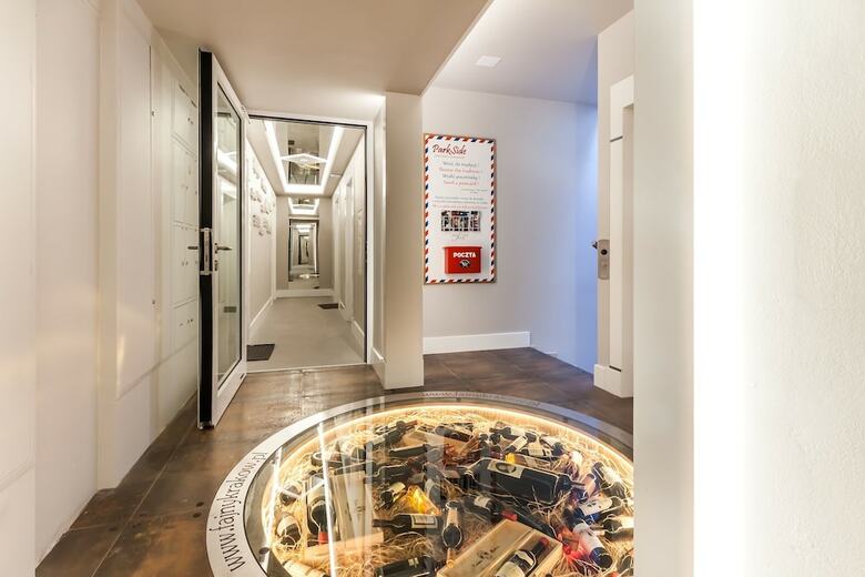 Aparthotel Parkside Apartments Old Town