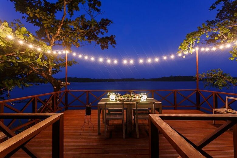 Villa Mo River House