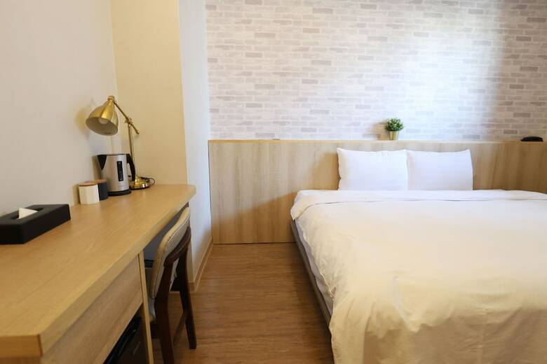 Unique Hotel - Military 75 Hotel