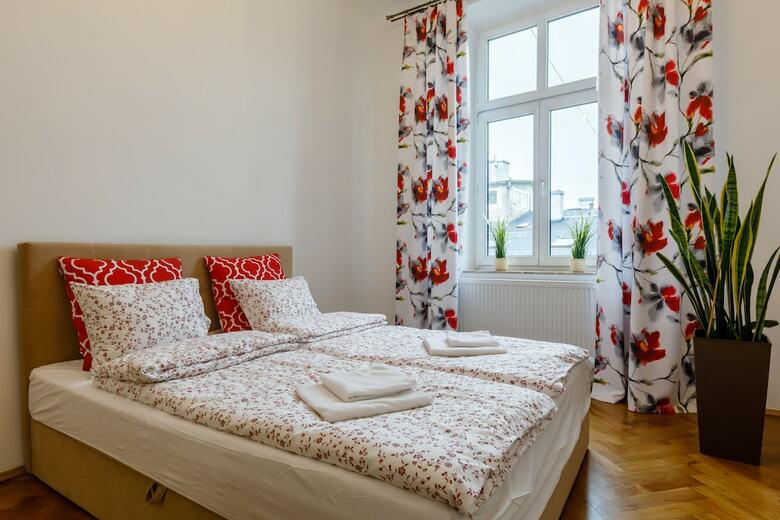 Ok Apartments Old Town