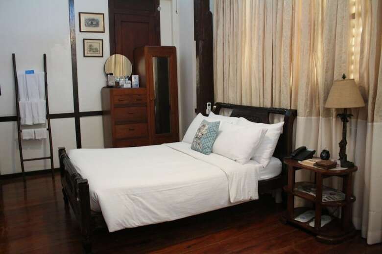 Hotel Paradores Del Castillo