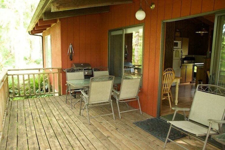 Cabana The Wayfarer Resort
