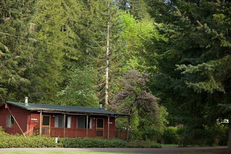Cabana The Wayfarer Resort