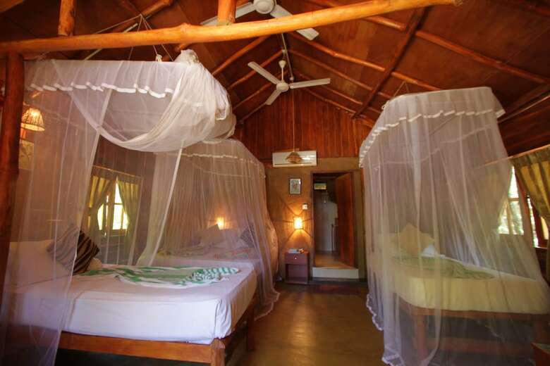 Hotel Kirinda Beach Resort
