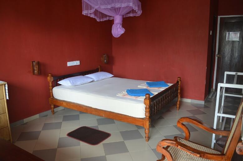 Hotel Paradiso