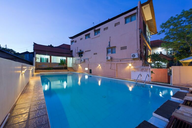 Puri Tamu Hotel