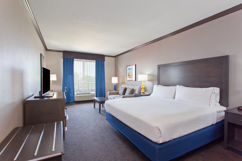 Holiday Inn Express Hotel & Suites Wharton
