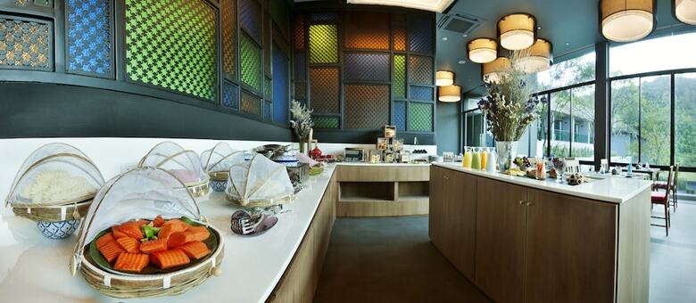 Hotel The Sea Galleri By Katathani