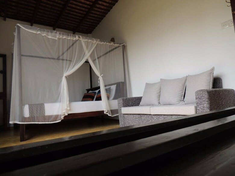 Hotel Oyo 297 Manidi Villa