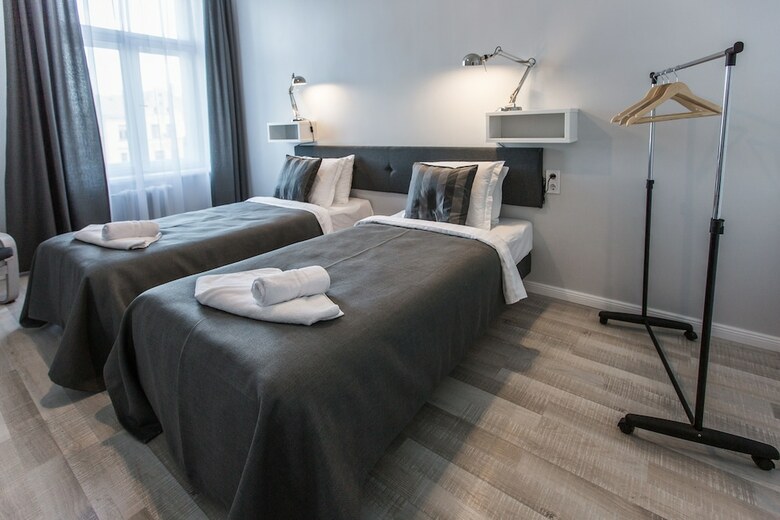 Bearsleys Downtown Apartments