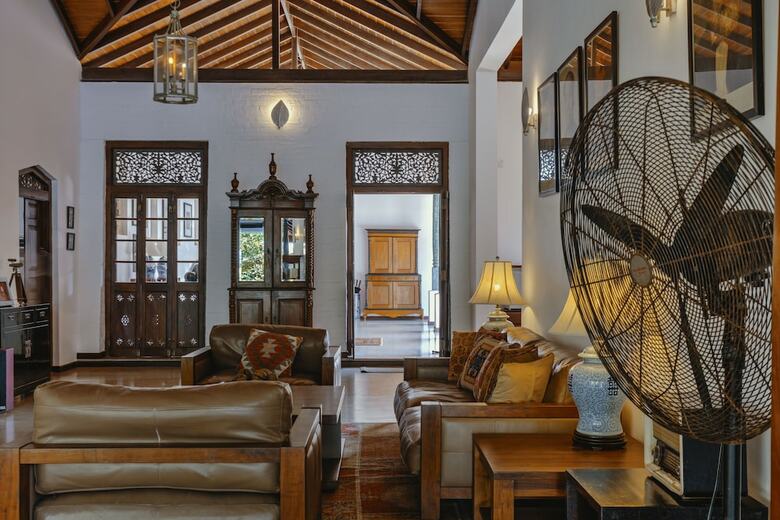 Villa Republic Bentota - Entire Villa (06 Bedrooms)