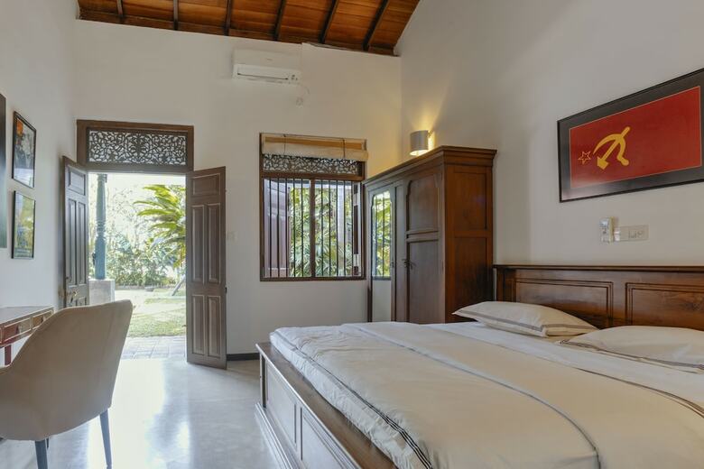 Villa Republic Bentota - Entire Villa (06 Bedrooms)