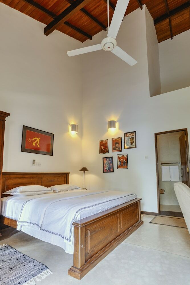 Villa Republic Bentota - Entire Villa (06 Bedrooms)