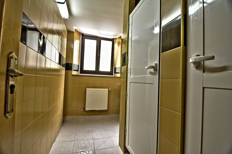 Hostal Albergue Juvenil de Bustiello