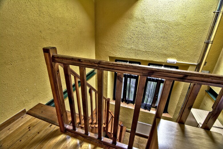Hostal Albergue Juvenil de Bustiello