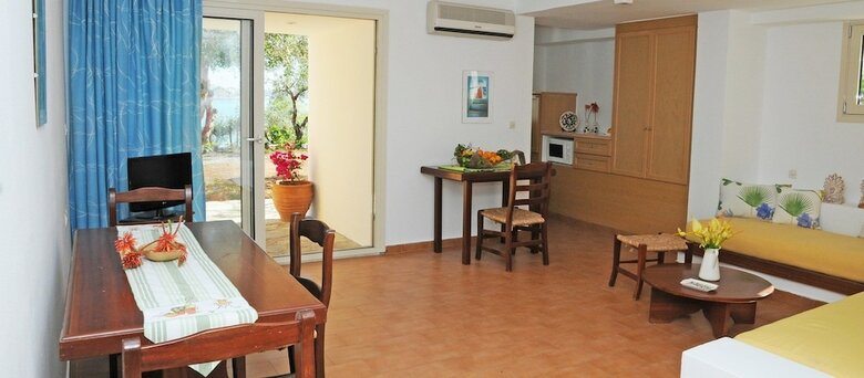 Almiros Sand Apartments