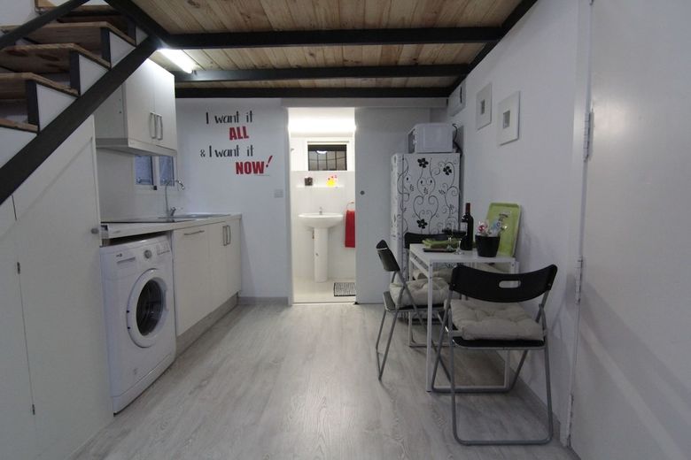 Silver Apartments Sol