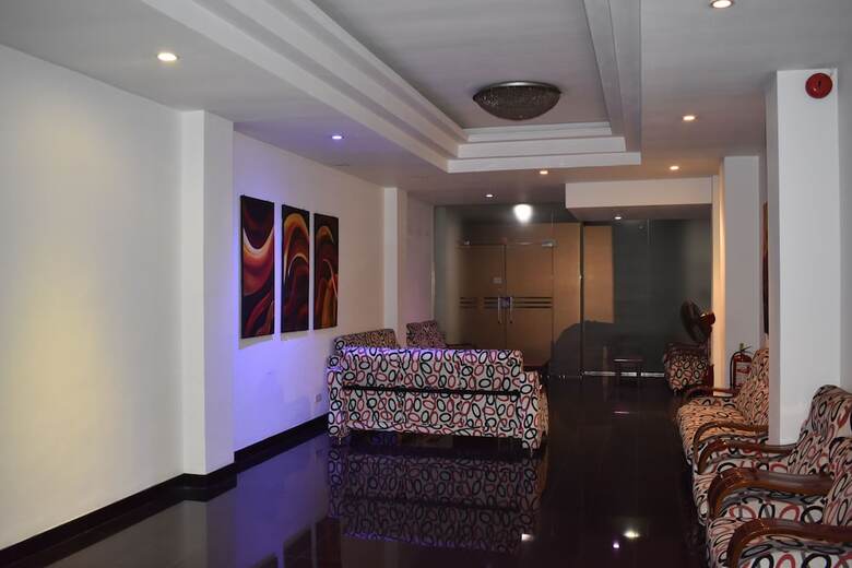 Port View City Hotel