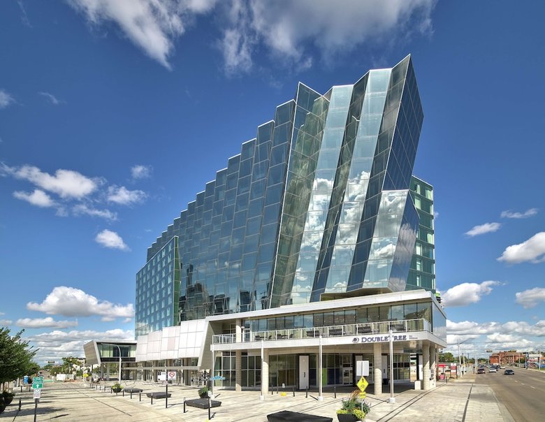 Hotel Doubletree By Hilton Edmonton Downtown