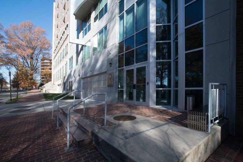 Apartamentos Joud Residence