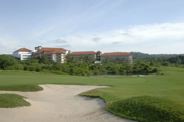 Apartamento New Kuta Hotel