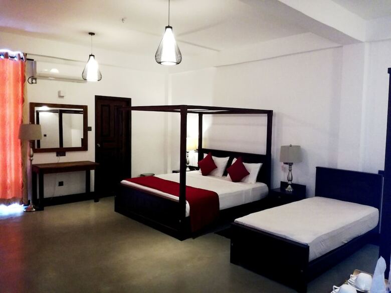 Hotel Hasara Guest House